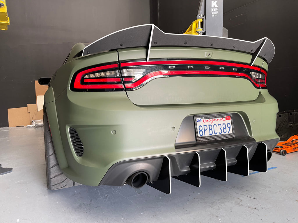 Dodge Charger V2 +1 Sharp Design Wickerbill