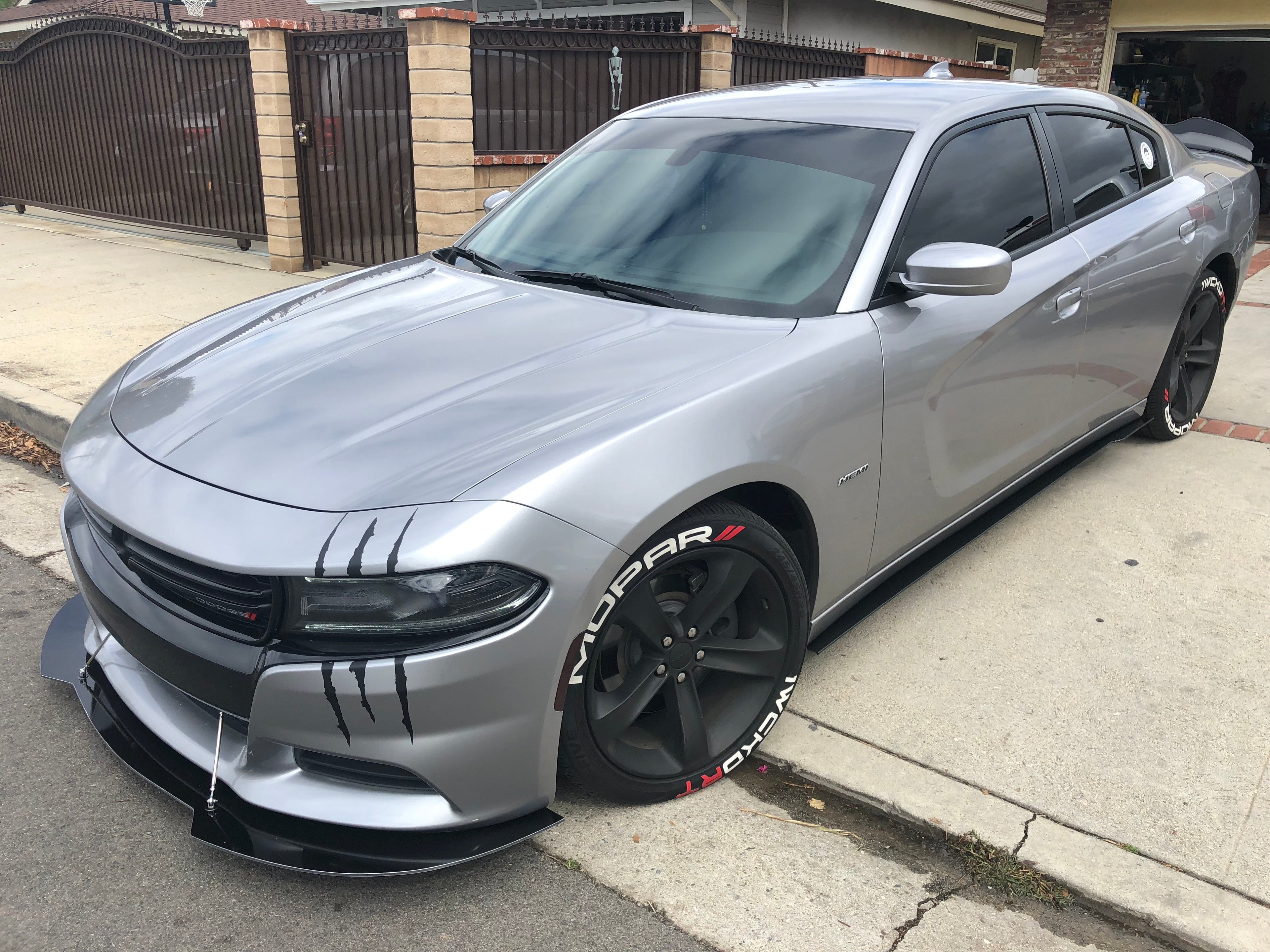 2015 - 2023 Dodge Charger SE SXT RT: Sharp Design Splitter