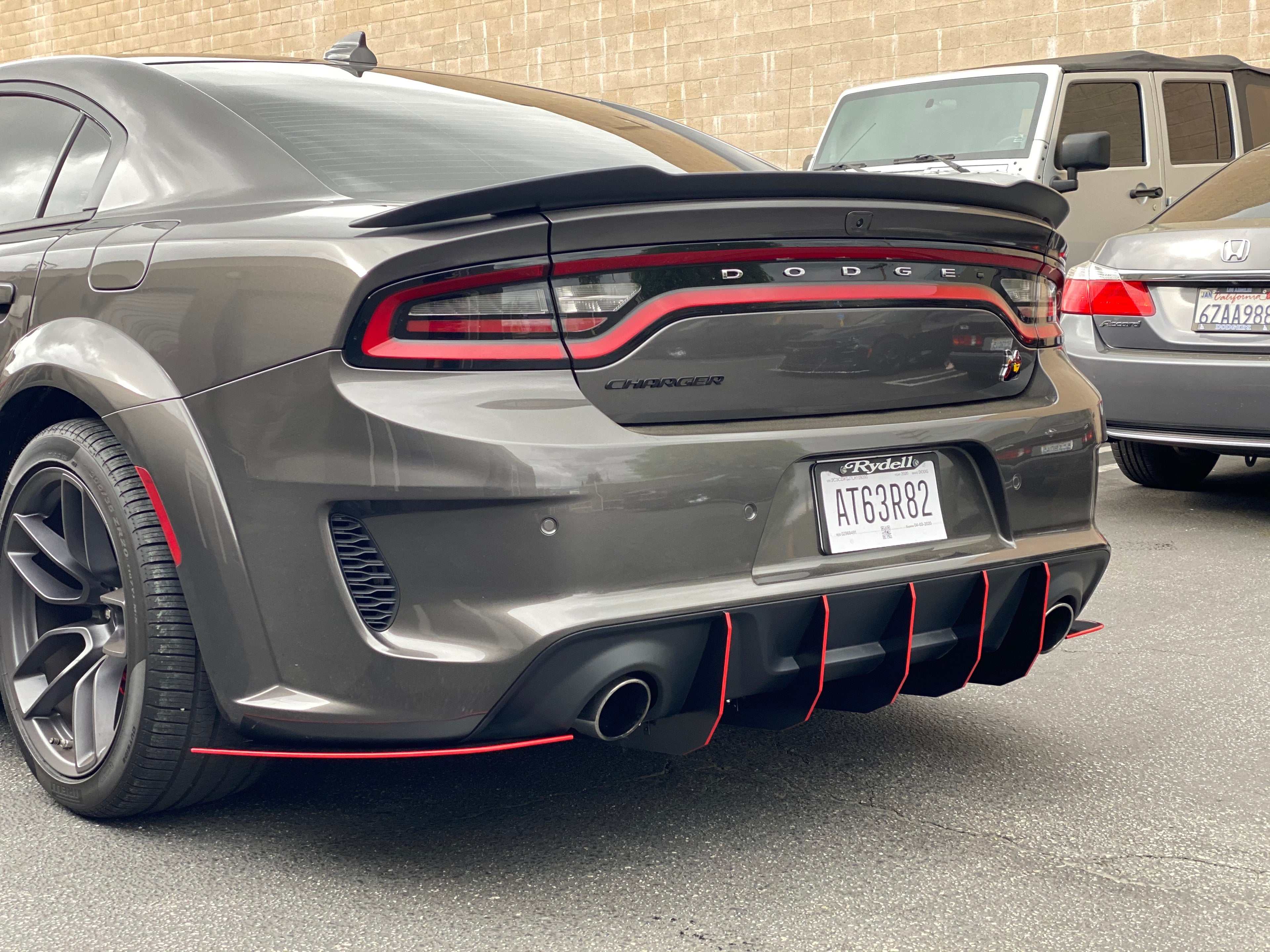 Dodge Charger SRT Style Rear Spats