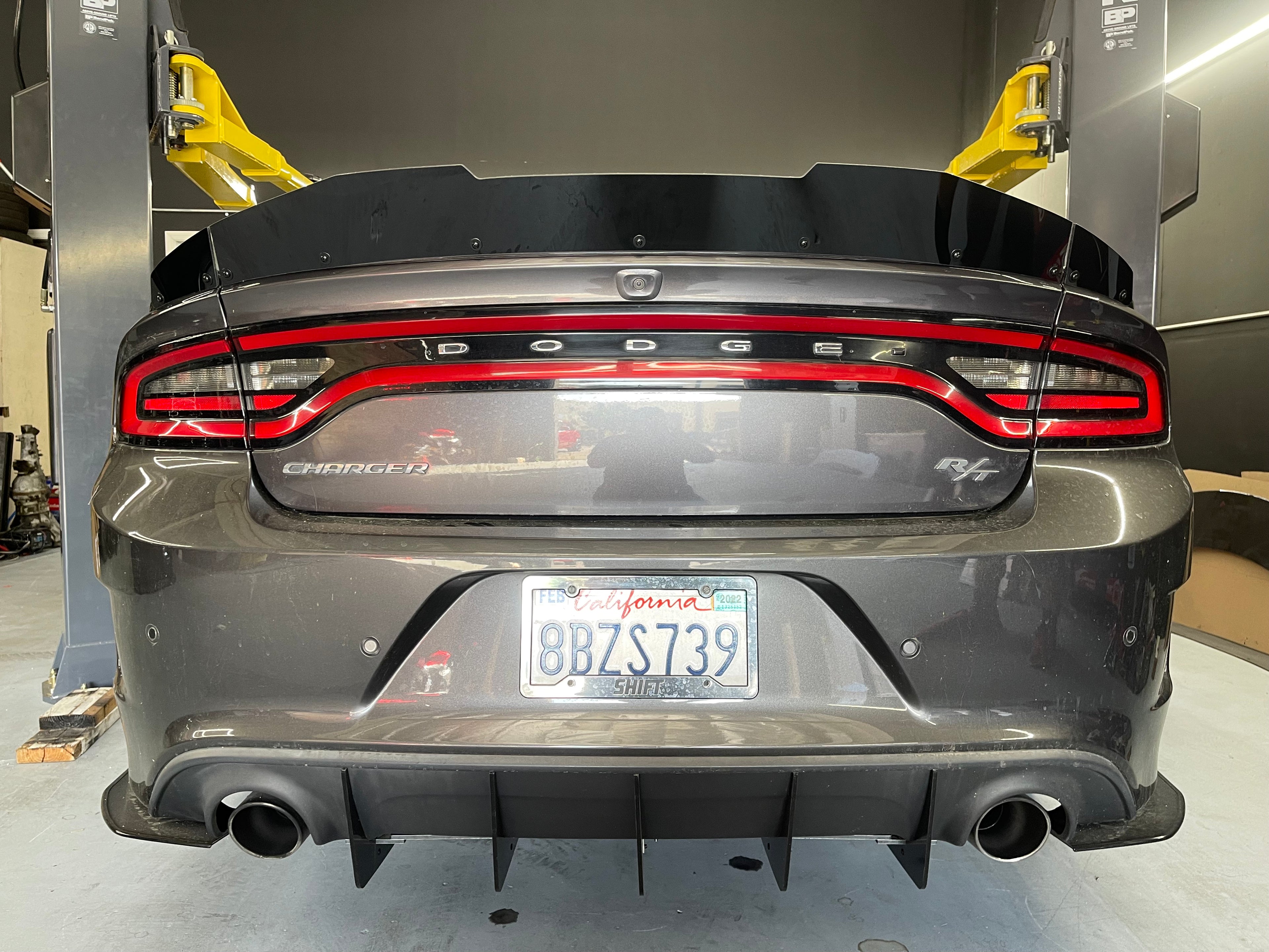 Dodge Charger SXT/RT 3 Piece Spoiler: Duckbill Design Wickerbill