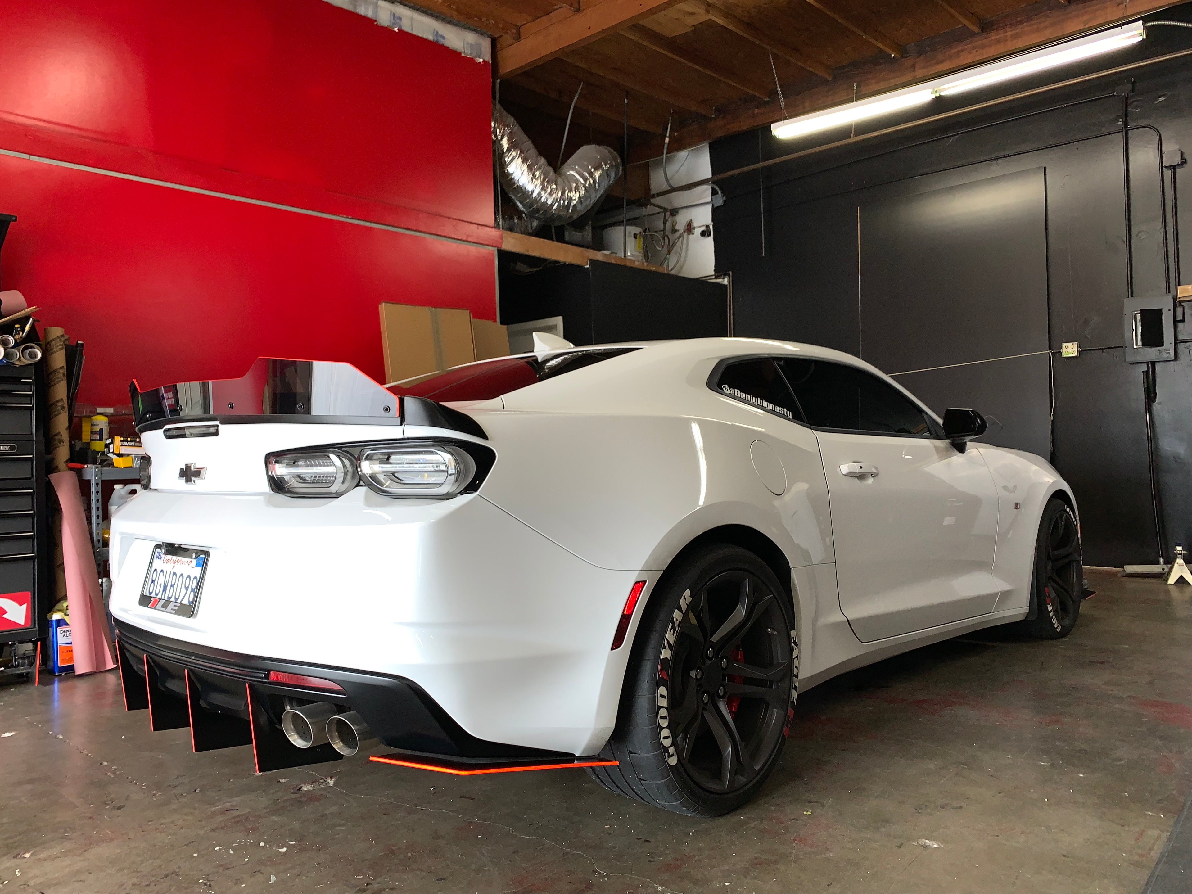 2016+ Chevrolet Camaro RS-SS Quad Tip Valence: Flat Ends Diffuser