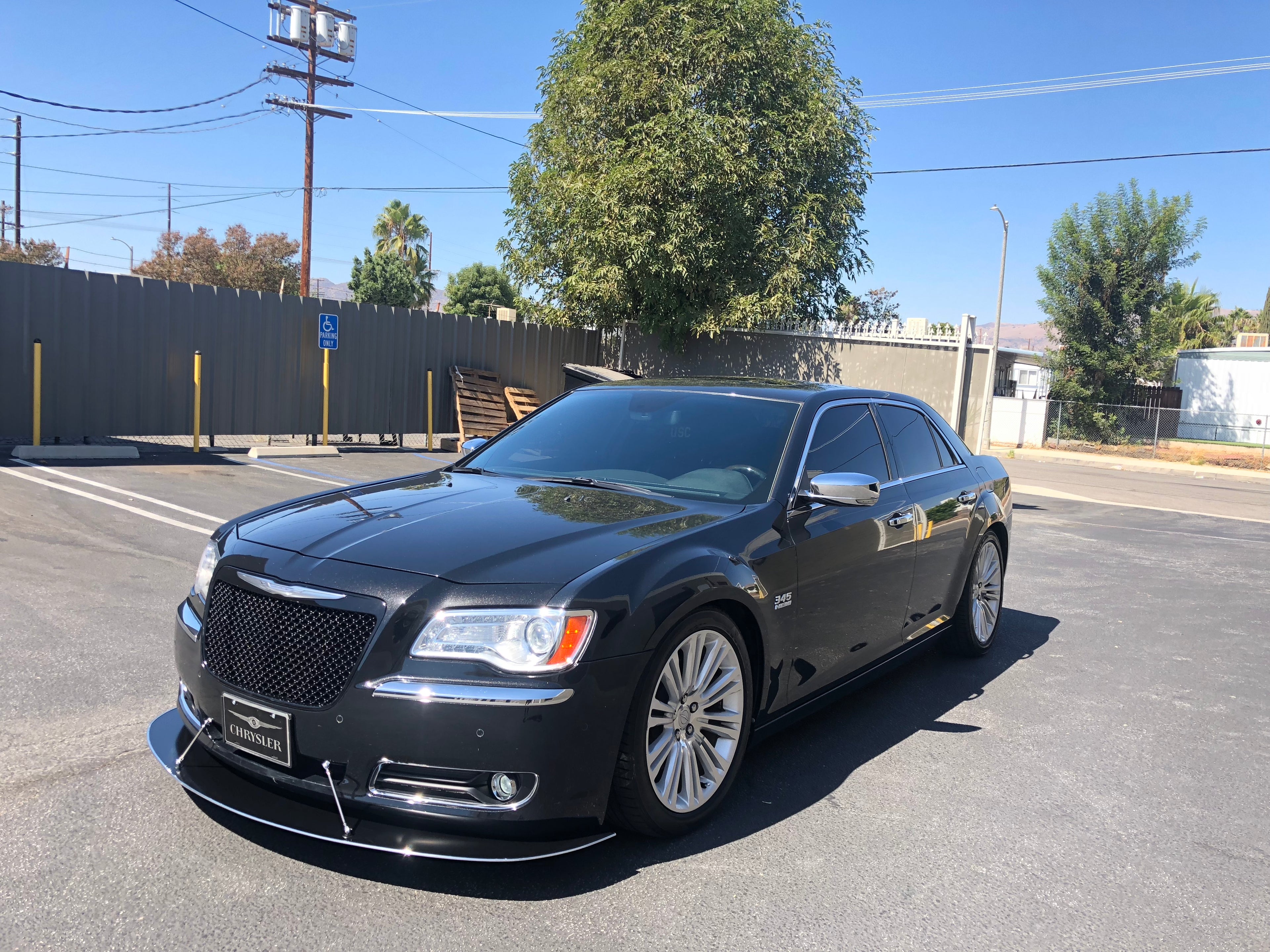 2010 - 2014 Chrysler 300: Reg Design Splitter