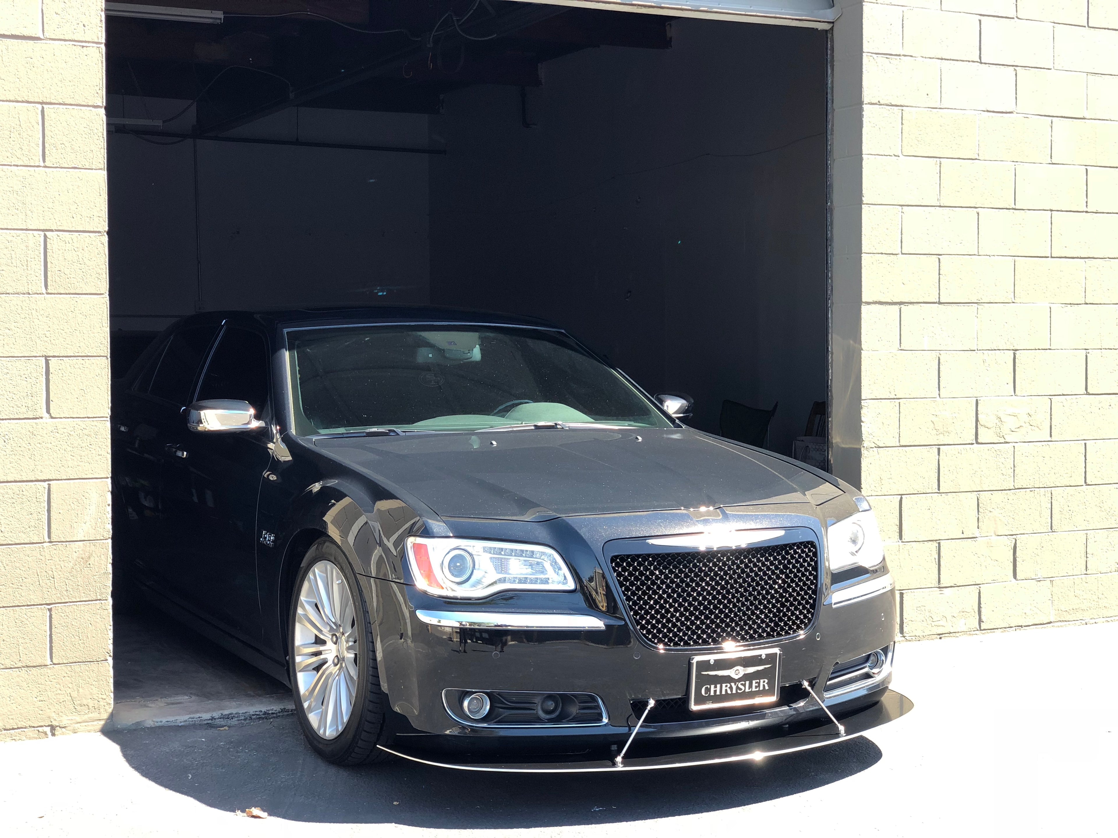 2010 - 2014 Chrysler 300: Reg Design Splitter