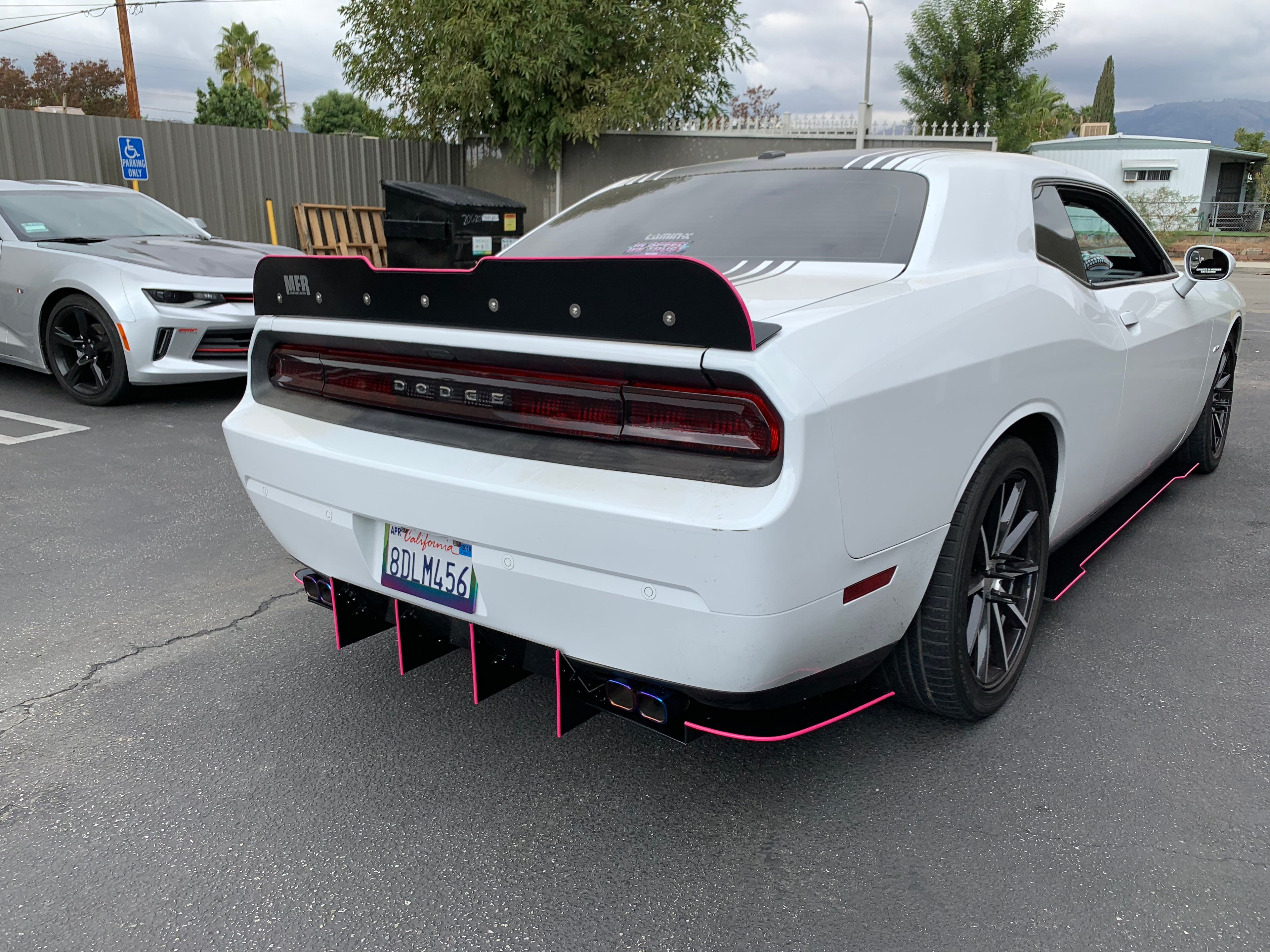 2008 - 2023 Dodge Challenger: Full Piece Diffusers