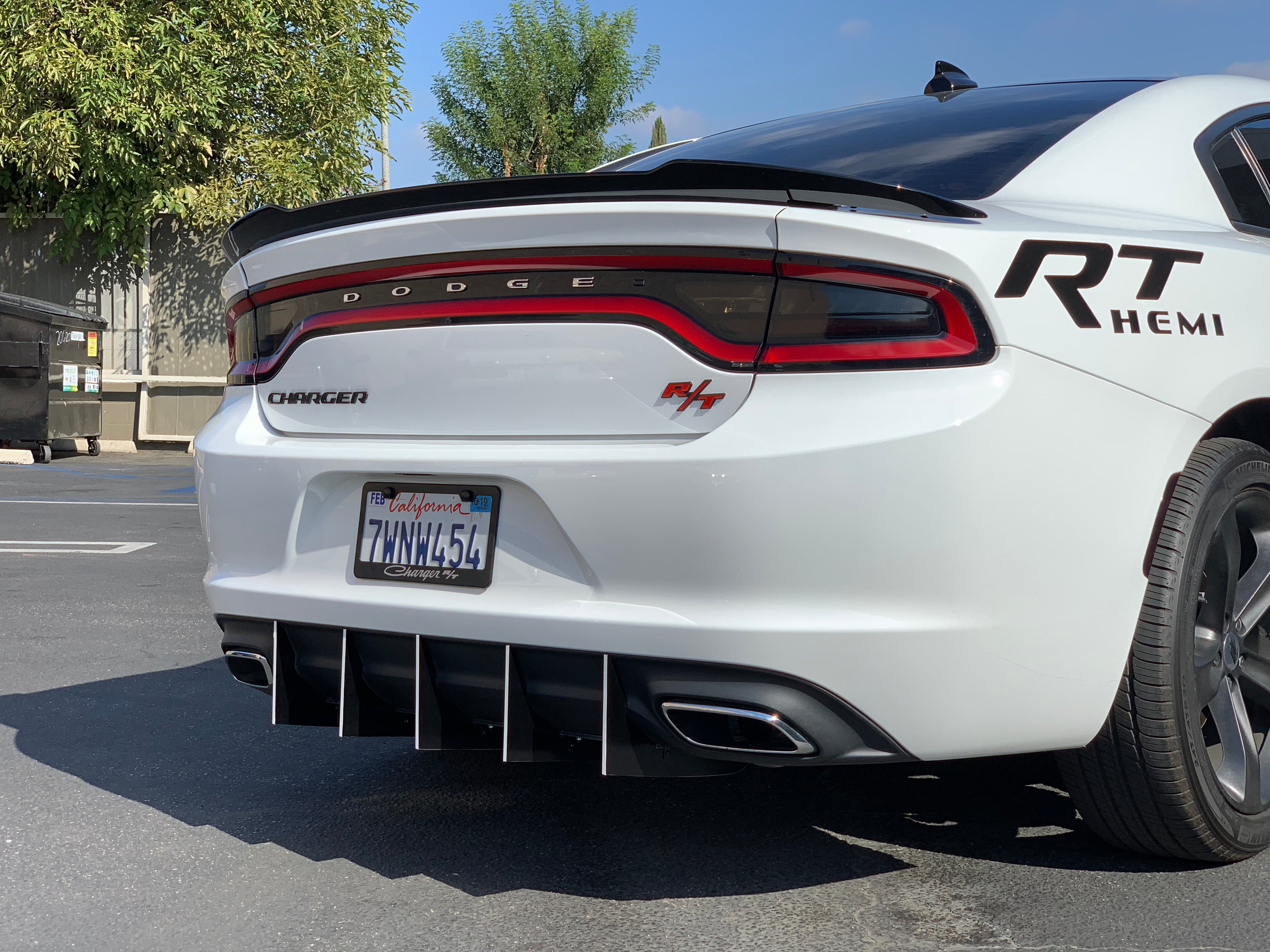 2015 - 2019 Dodge Charger SXT RT Rear Diffusers