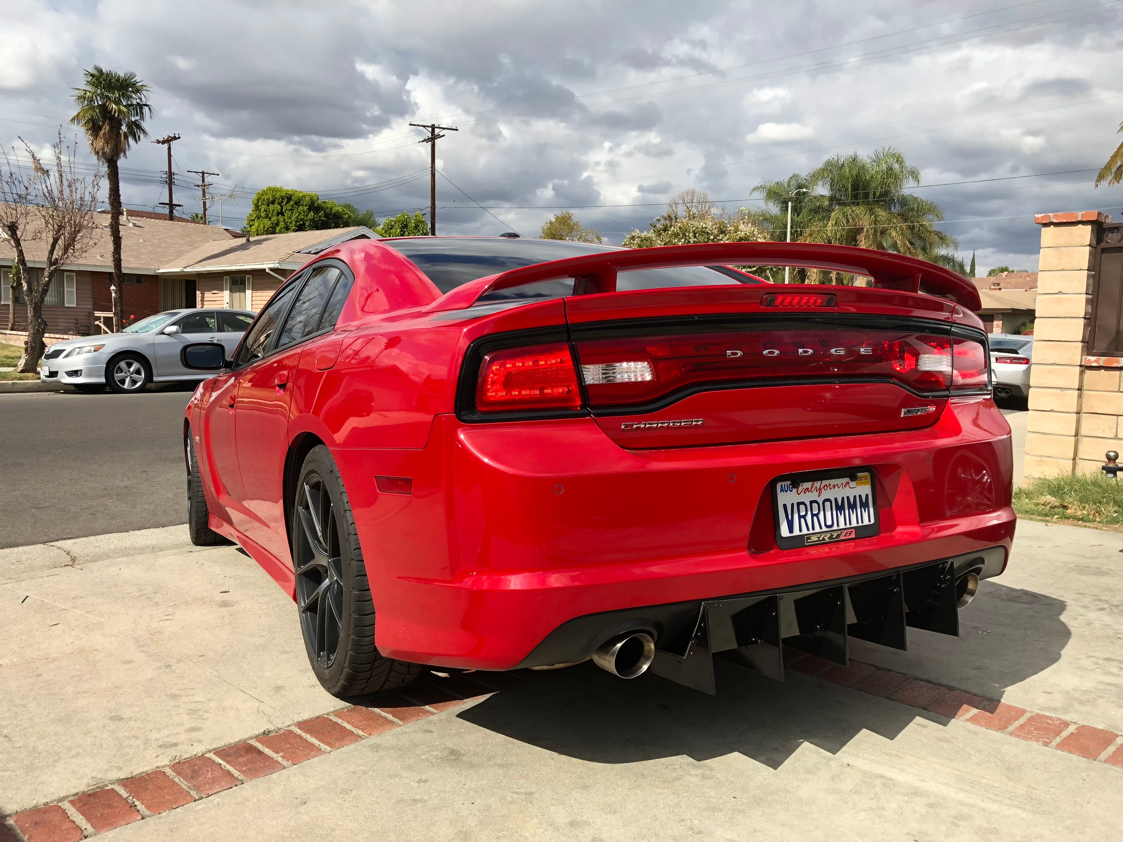 2011 - 2014 Dodge Charger SXT SRT: Custom Rear Diffusers