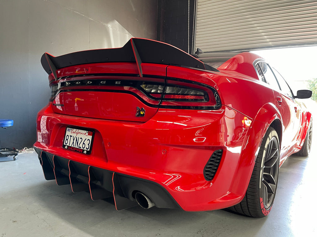 Dodge Charger V2 +1 Sharp Design Wickerbill