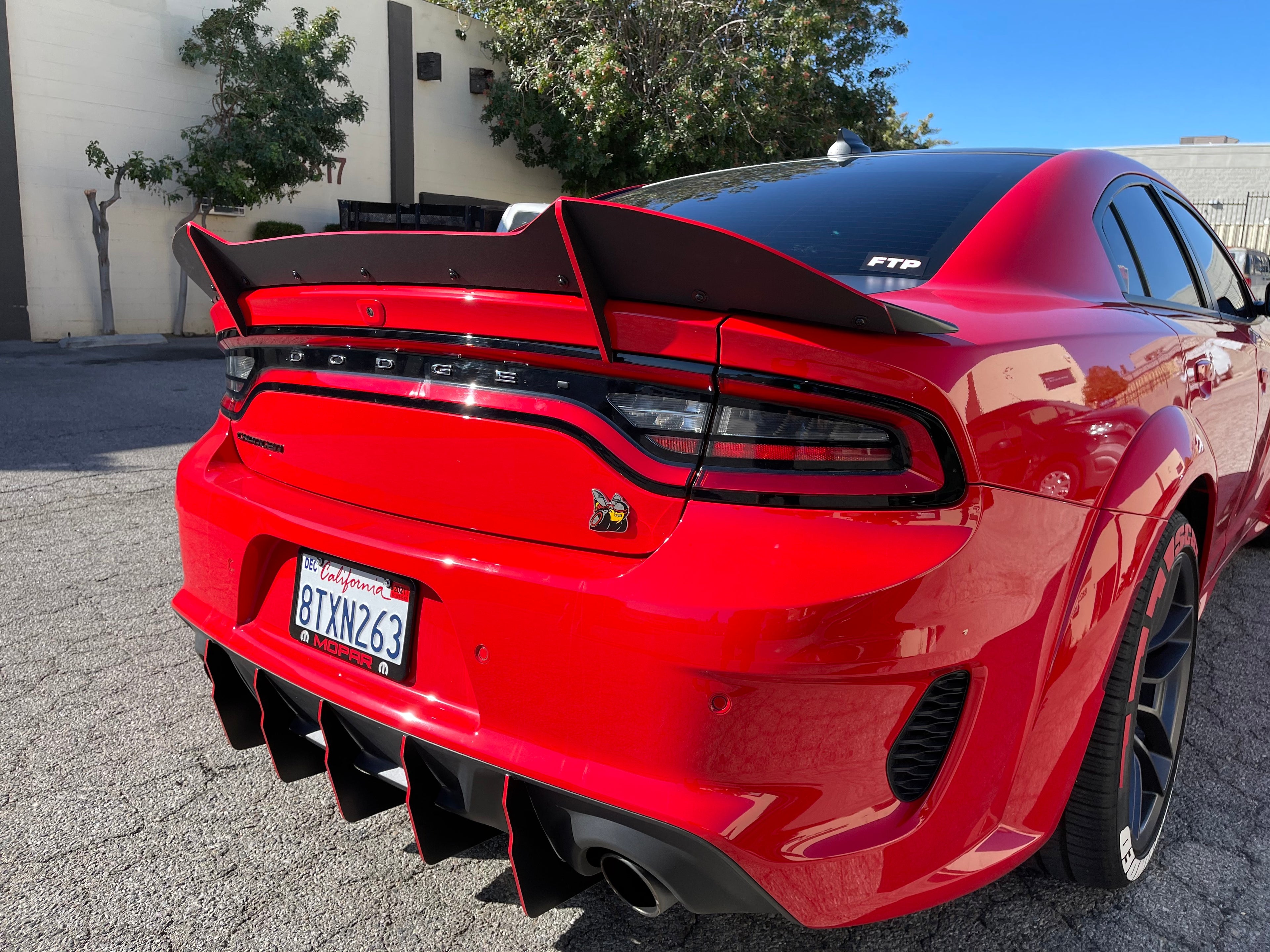 Dodge Charger V2 +1 Sharp Design Wickerbill